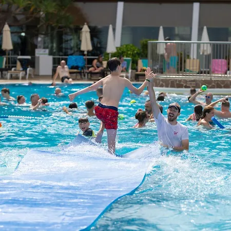 酒店 Gf法尼亚贝酒店 阿德耶