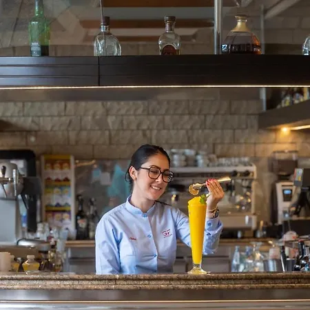 Gf法尼亚贝酒店
